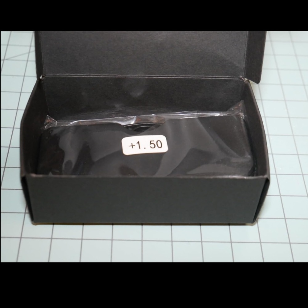 SOLD! Super Light Weight Unisex, Nose Resting Pocket Reading Armless Glasses - Picture 4 of 6